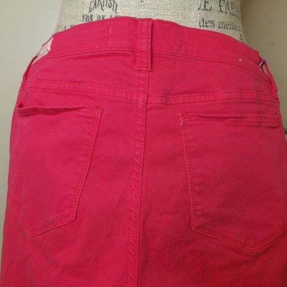 TNA Berry Pink Skinny Jeans - Picture 4 of 10